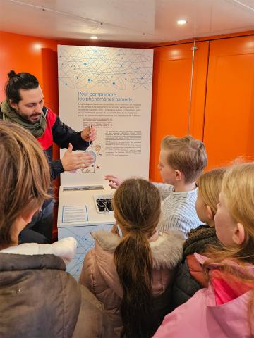 Bus des Sciences EPFL Ecole Moser